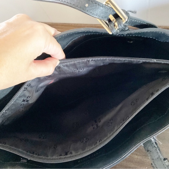 Tory Burch Black Tote Bag Purse With Gold Hardware - Picture 6 of 9